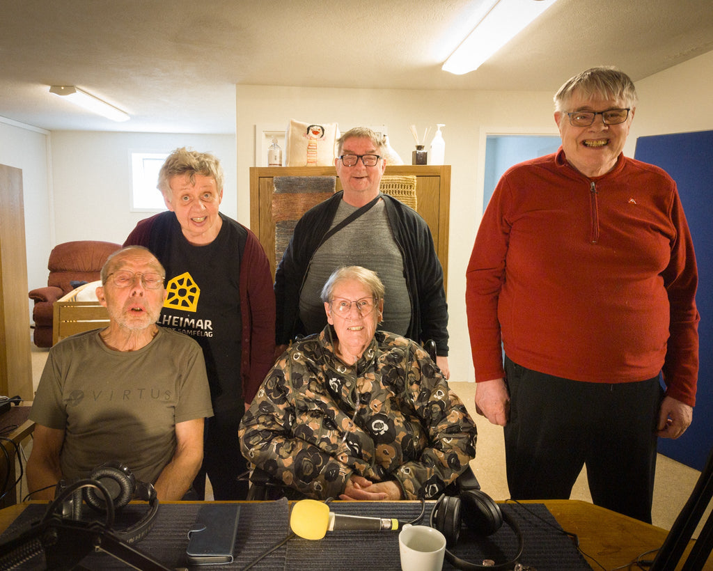 Óskalaga og Minningarþáttur Mæju á ÚPS frá 3. október 2025